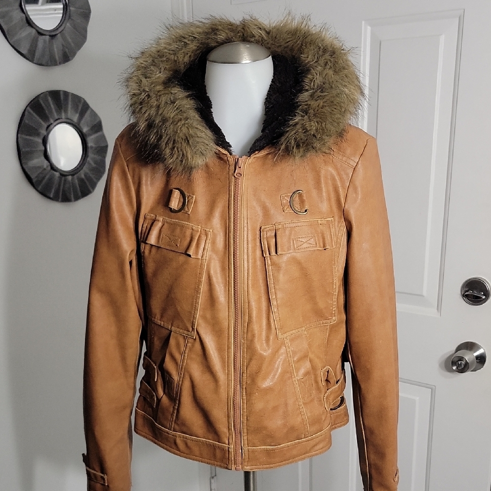 Hydraulic Inner Fur Full Zip Jacket with Faux Fur Hood Size Large